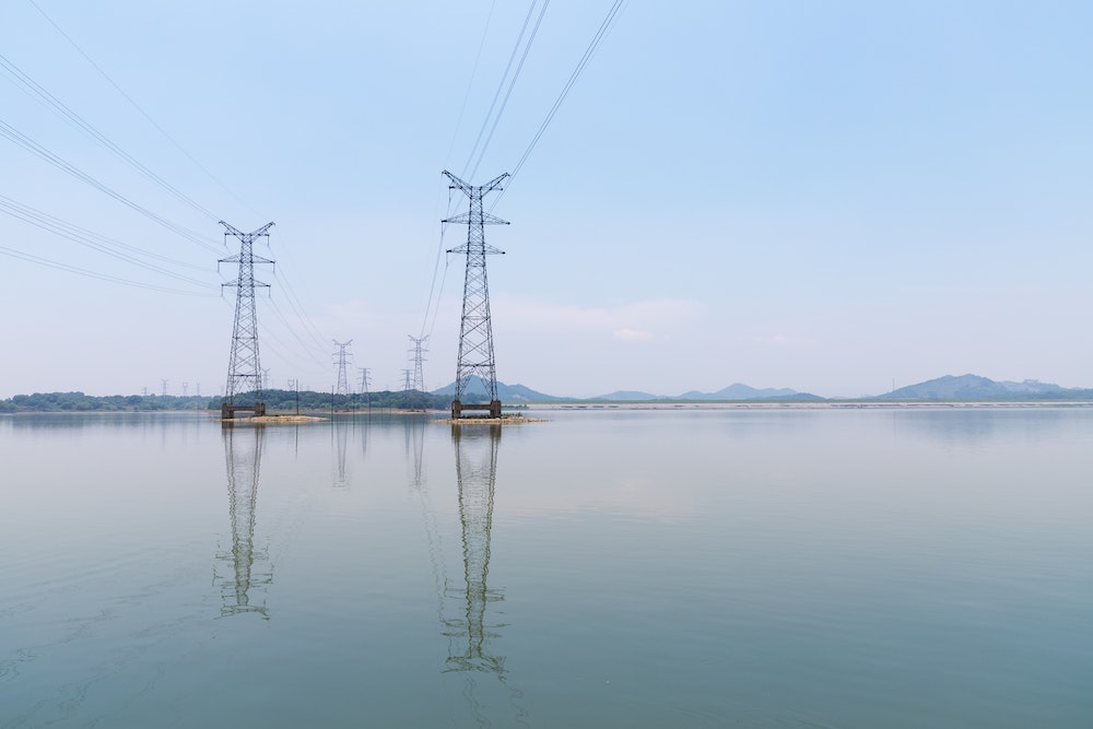 Les avantages de travailler avec un fournisseur d'électricité proposant des outils de suivi de consommation énergétique