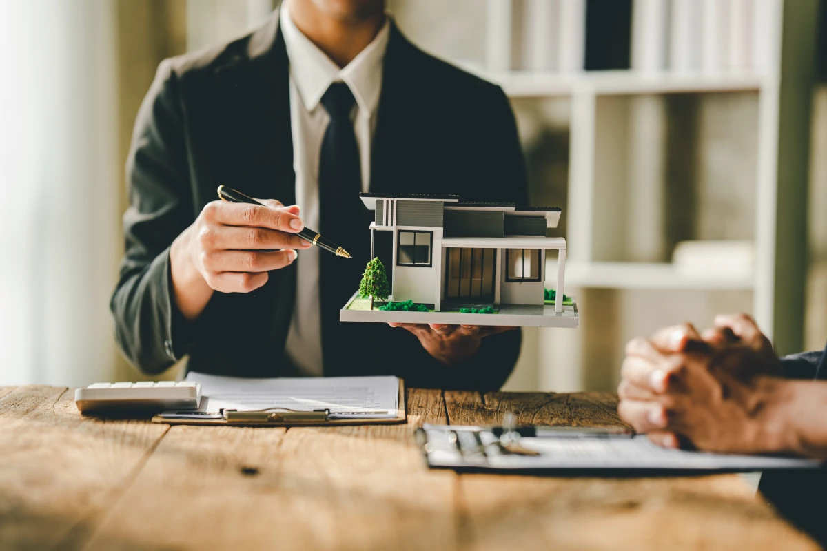 Pourquoi choisir un courtier en travaux? Les avantages et conseils pour prendre la bonne décision